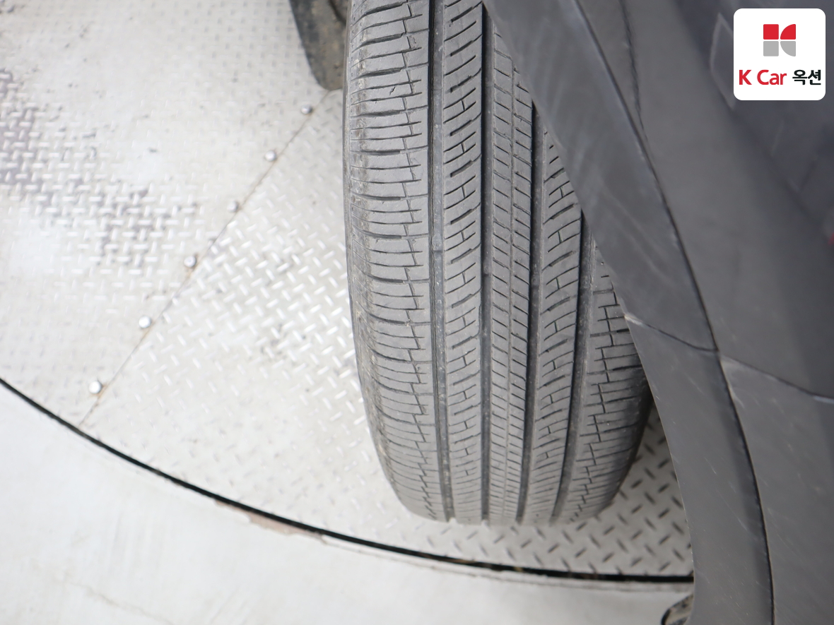 كيا سورينتو 2023 - صورة 32