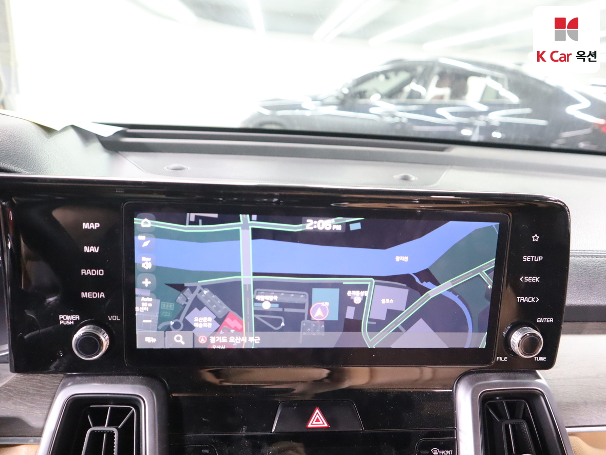 كيا سورينتو 2023 - صورة 14