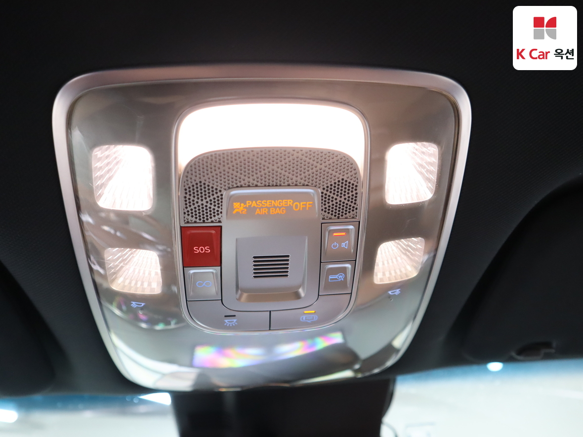 جينيسيس GV70 2023 - صورة 12