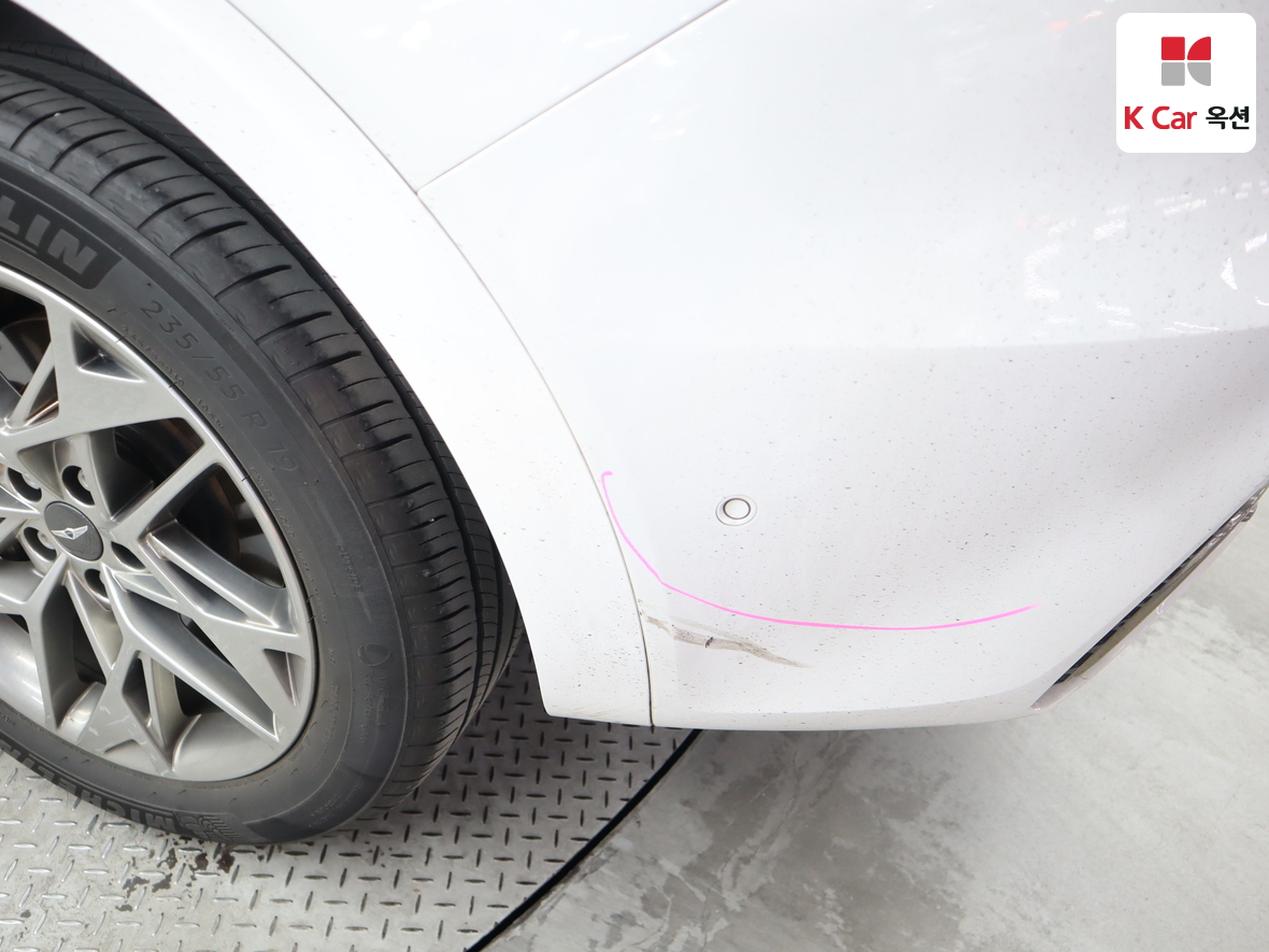 جينيسيس GV70 2023 - صورة 41