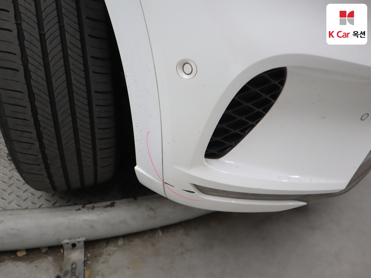 جينيسيس GV70 2023 - صورة 38