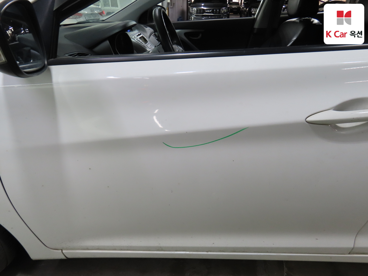 هيونداي إلانترا 2011 - صورة 36