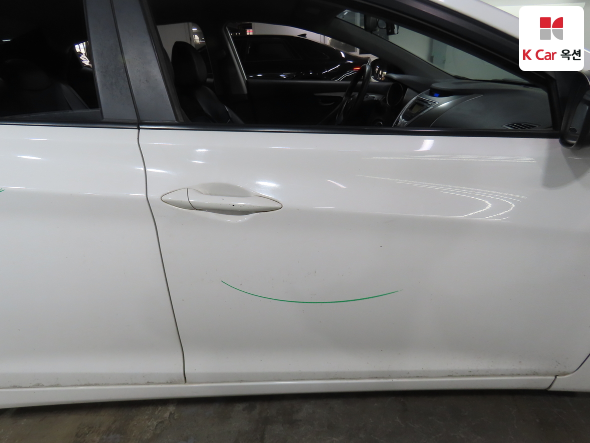 هيونداي إلانترا 2011 - صورة 41