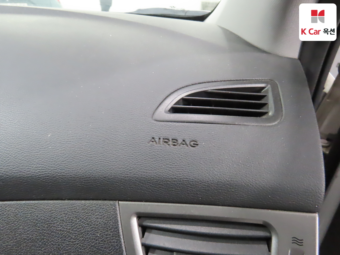 هيونداي إلانترا 2011 - صورة 29