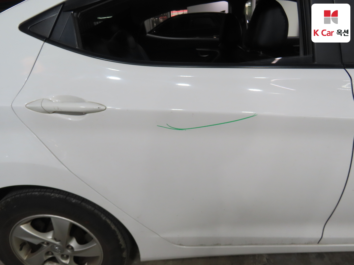 هيونداي إلانترا 2011 - صورة 40