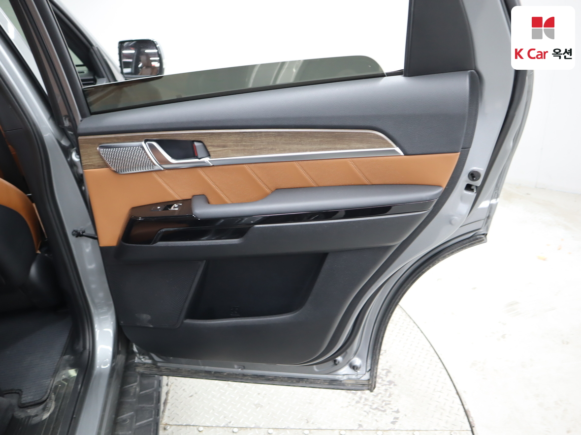 Kia Mohave 2022 - Image 28