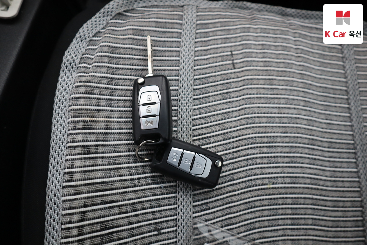 KG Mobility Korando Sports - 17
