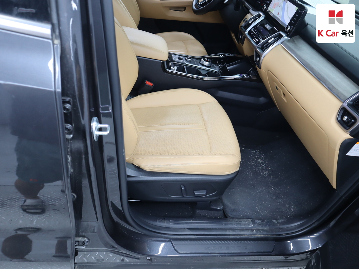 Kia Sorento 2023 - Image 30