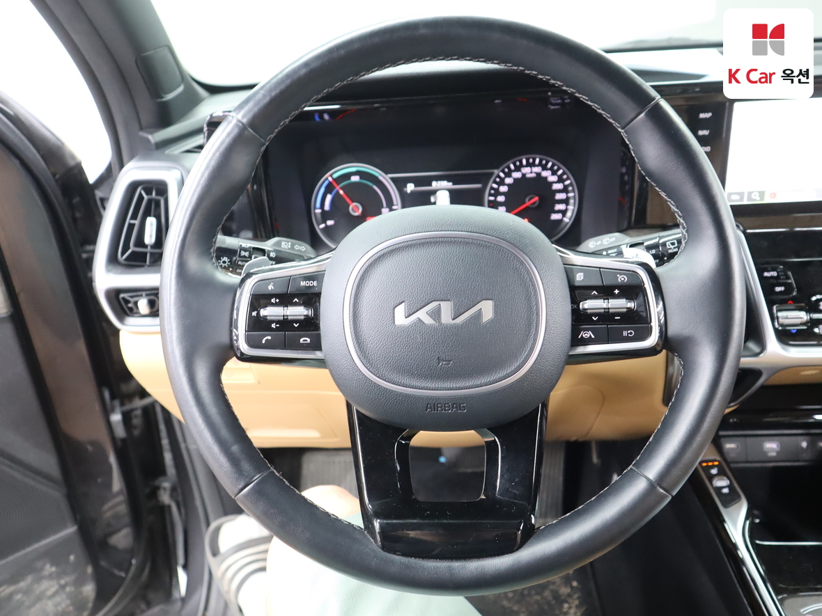 Kia Sorento 2023 - Image 10