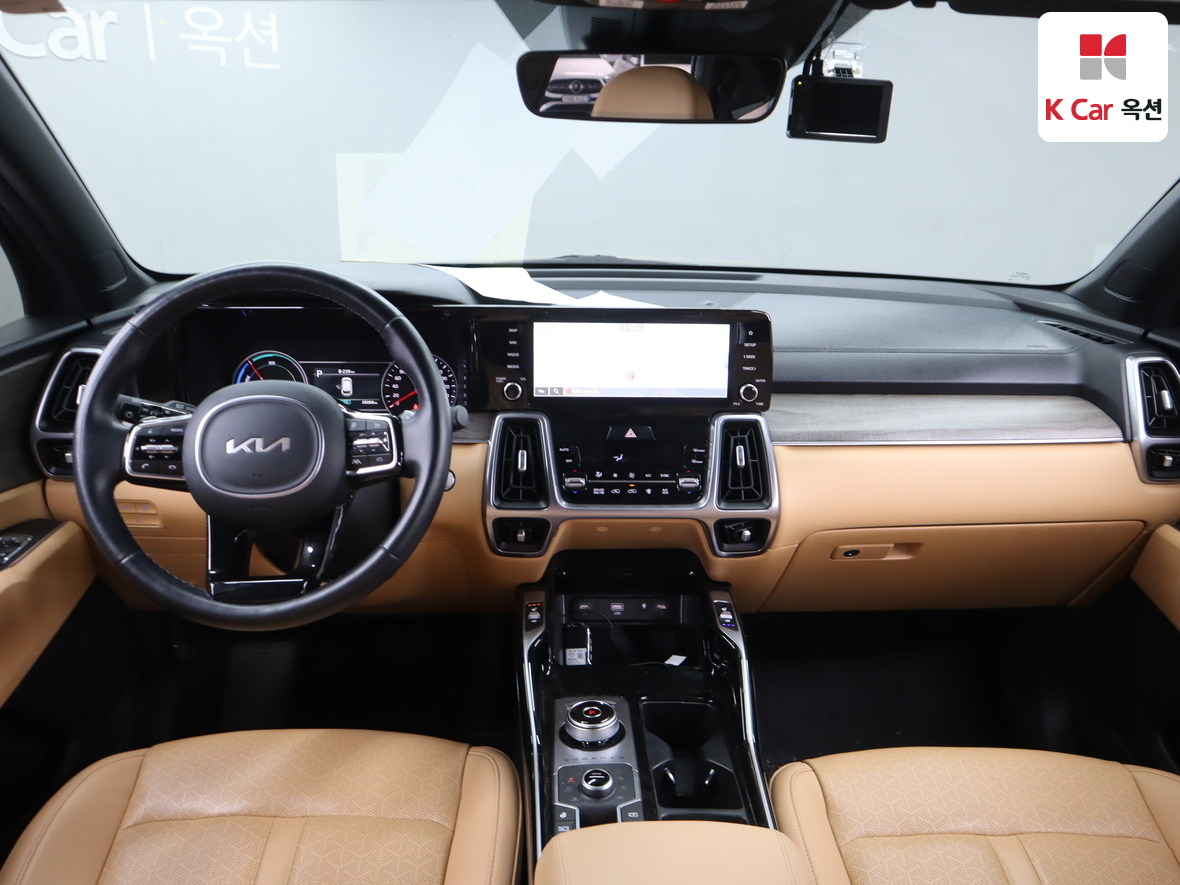 Kia Sorento 2023 - Image 3
