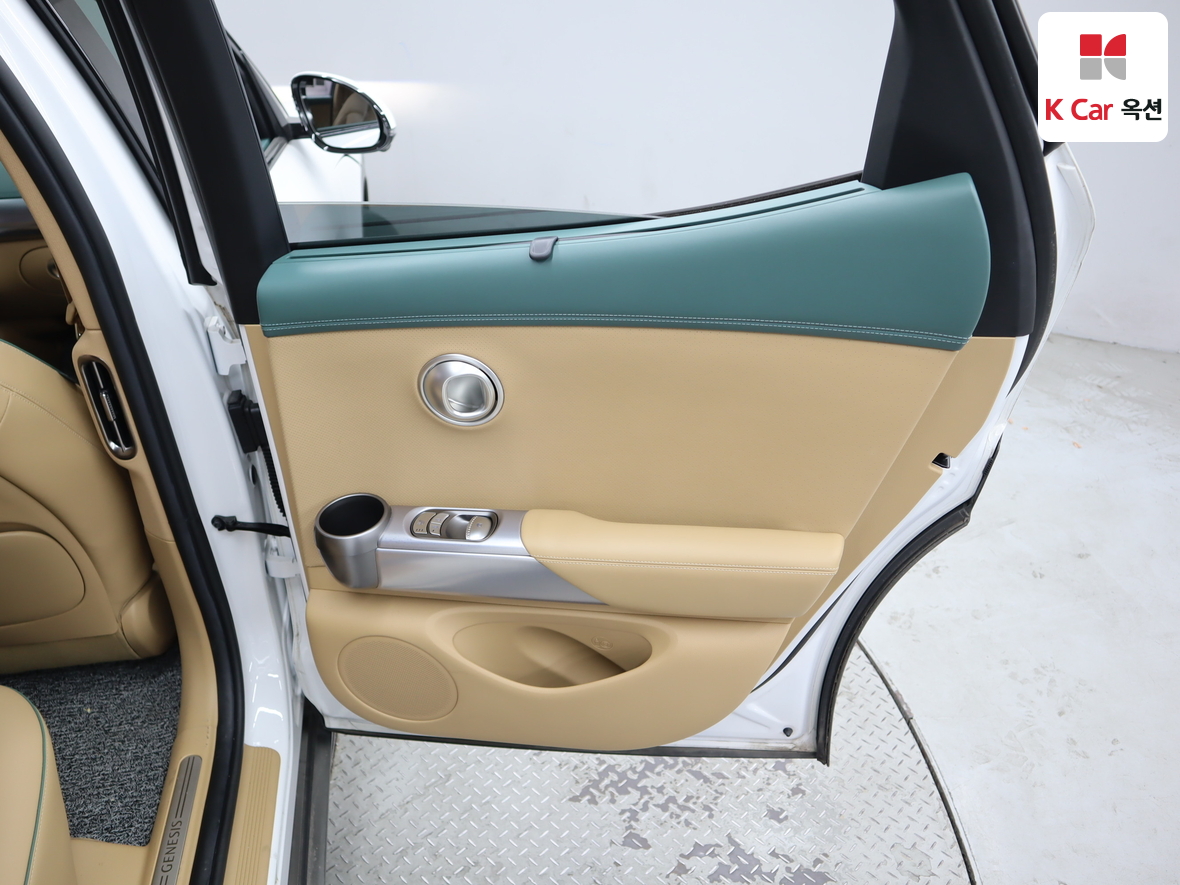 Genesis GV60 2022 - Image 27