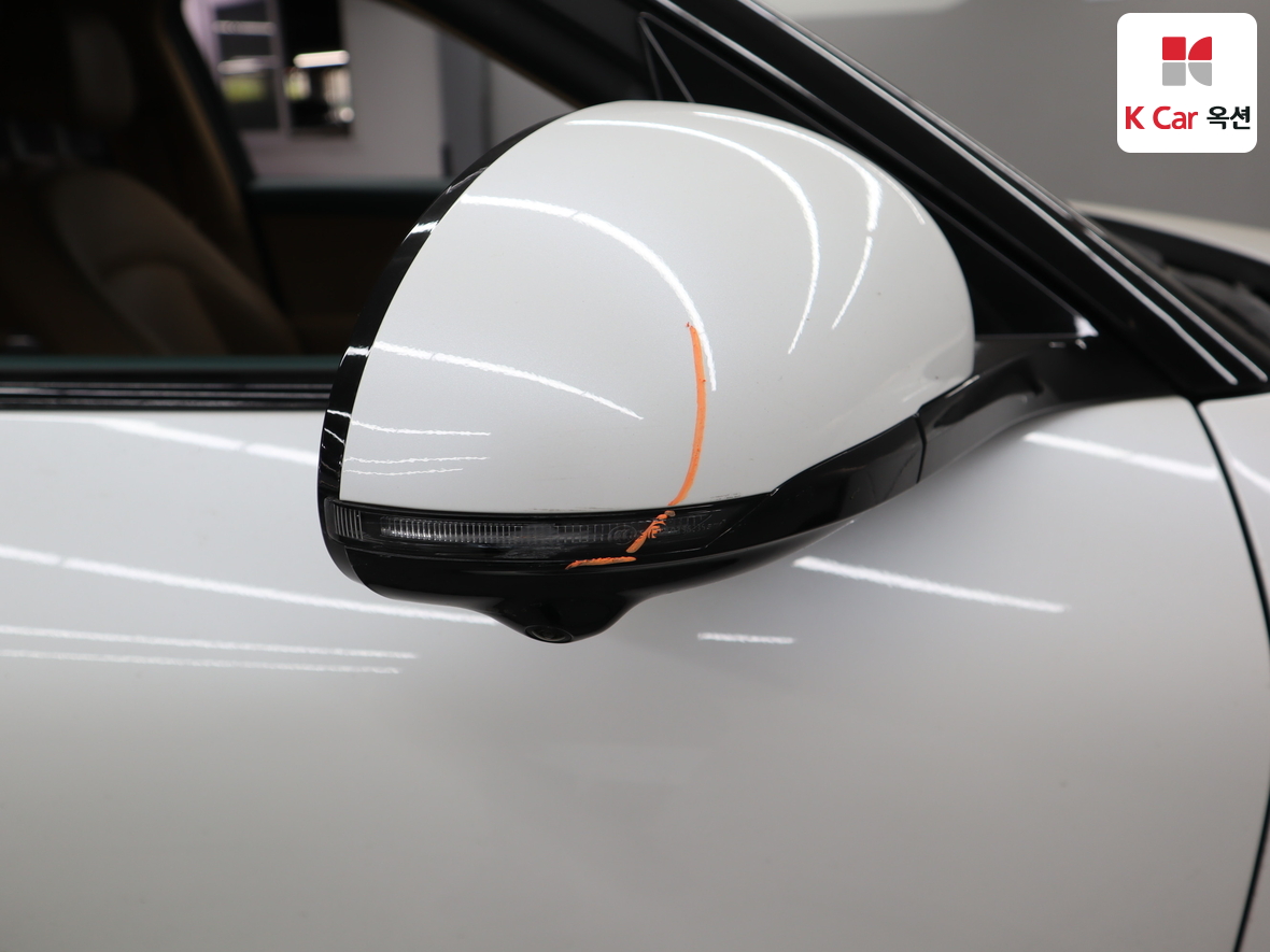 Genesis GV60 2022 - Image 35