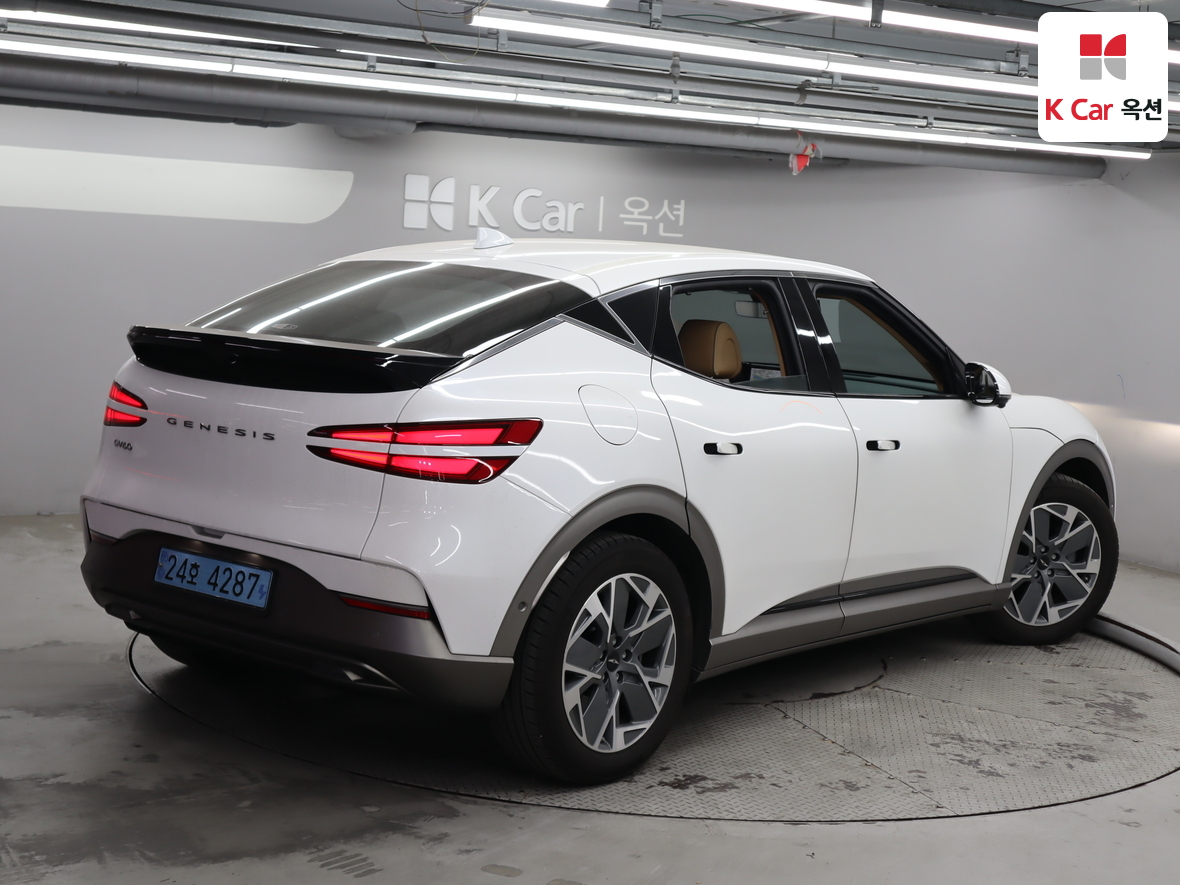 Genesis GV60 2022 - Image 2