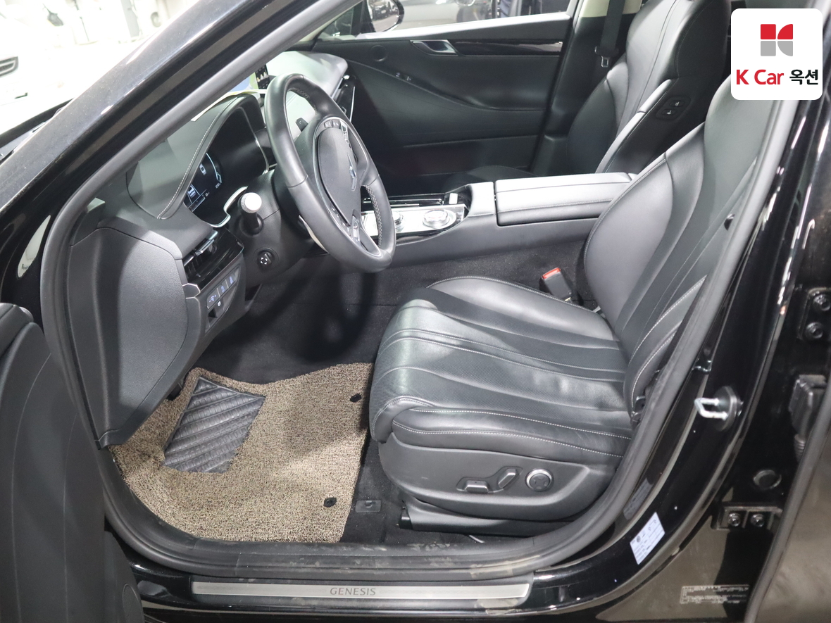 جينيسيس G80 2023 - صورة 18