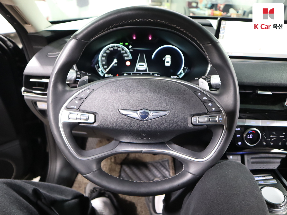 جينيسيس G80 2023 - صورة 10