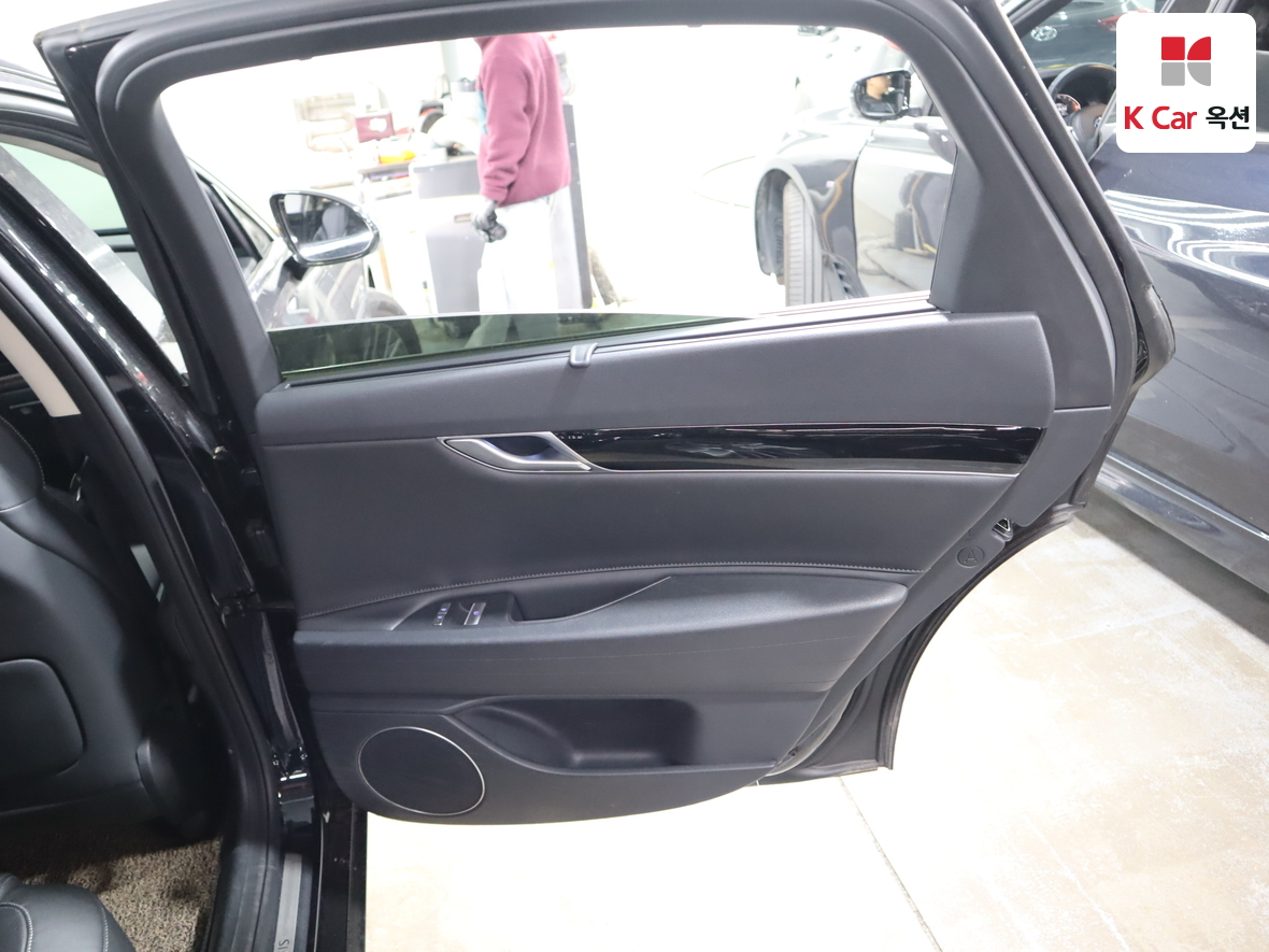 جينيسيس G80 2023 - صورة 29