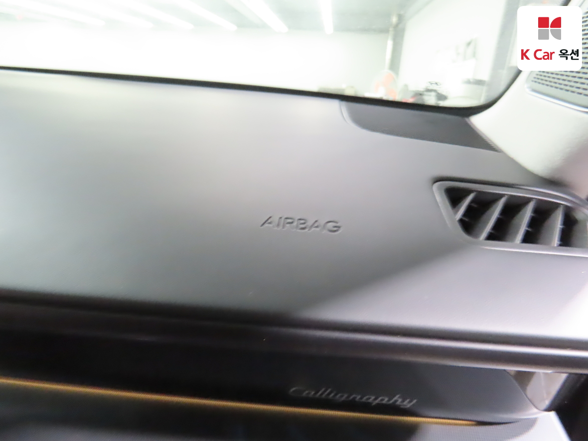 Hyundai AZERA 2023 - Image 32