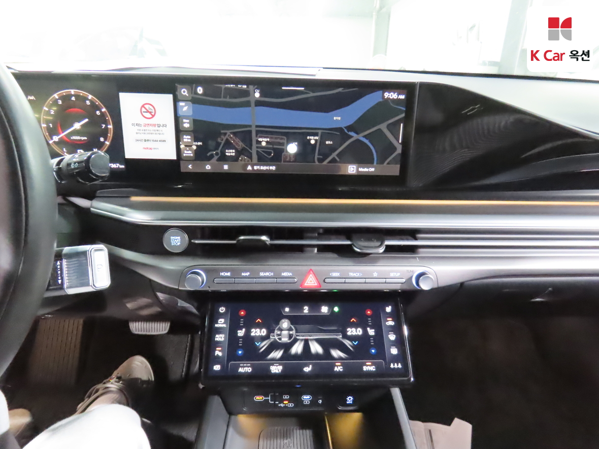 Hyundai AZERA 2023 - Image 6