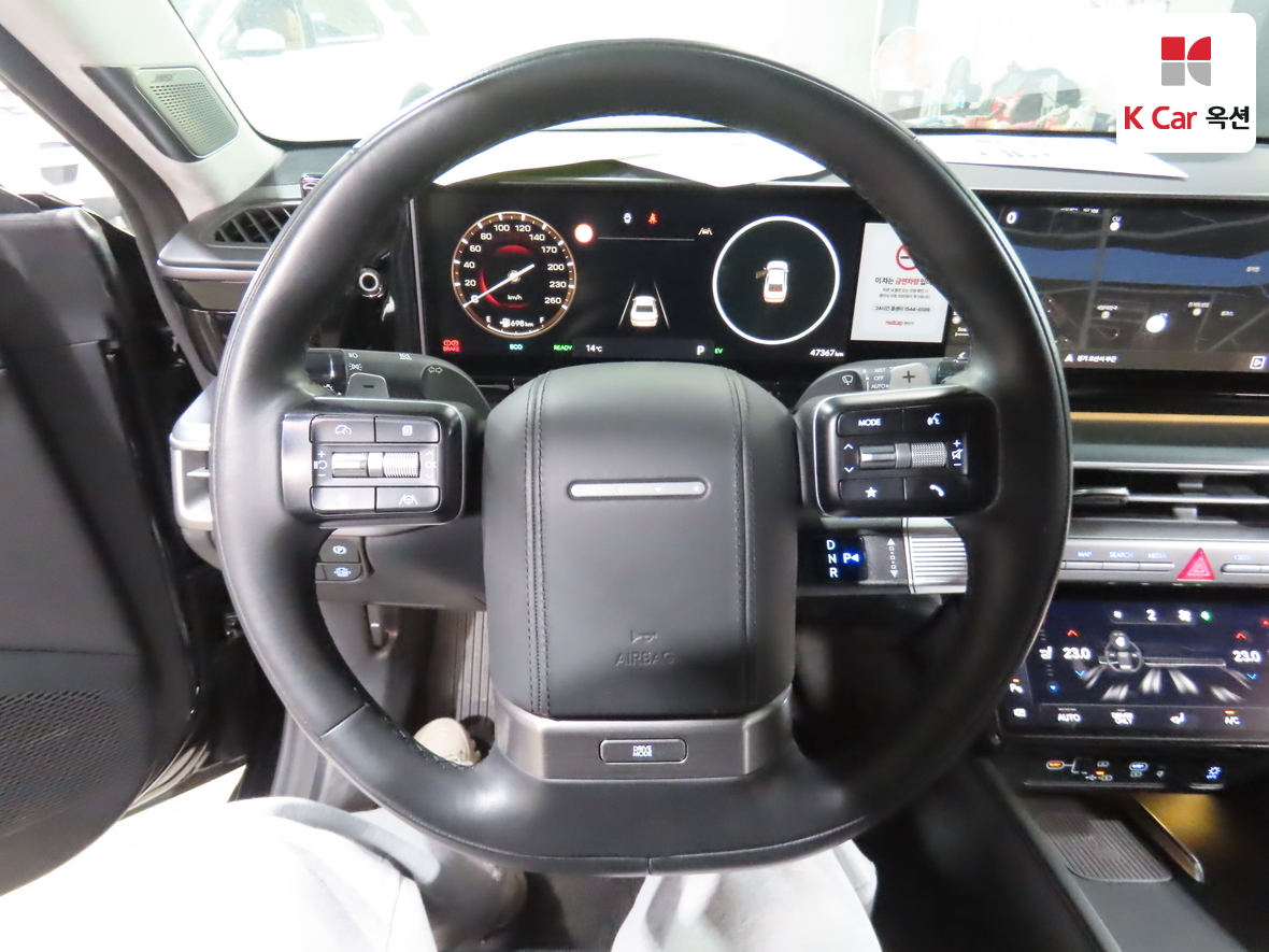 Hyundai AZERA 2023 - Image 10