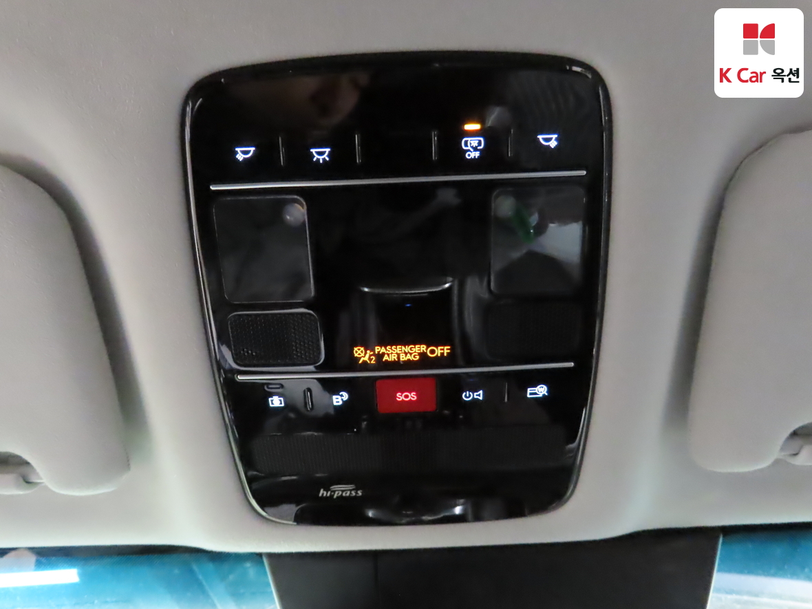 Hyundai AZERA 2023 - Image 12