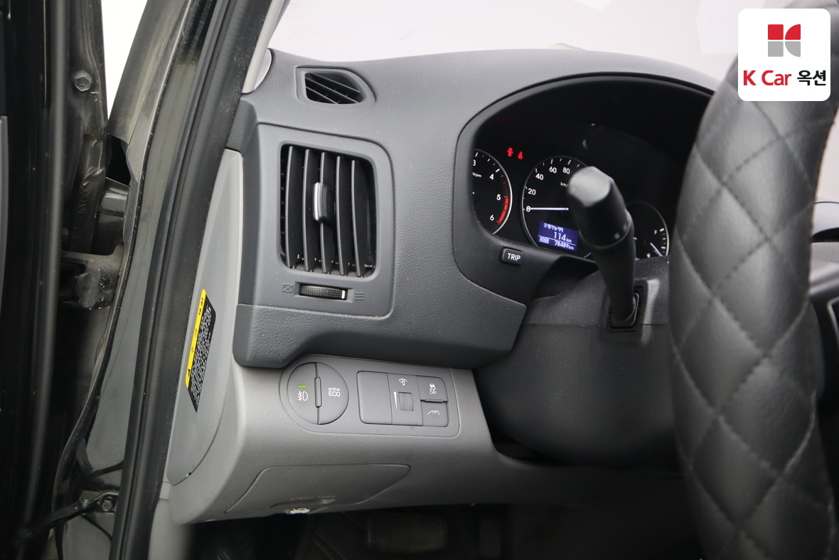 Hyundai Grand Starex - 9