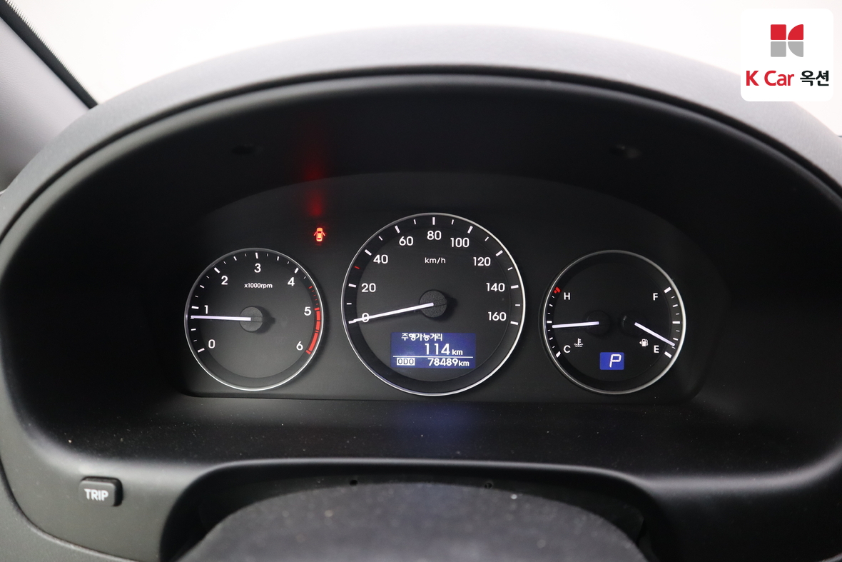 Hyundai Grand Starex - 5