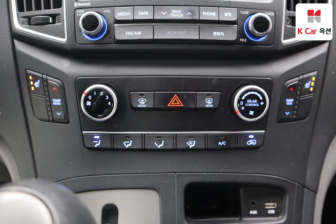Hyundai Grand Starex - 14