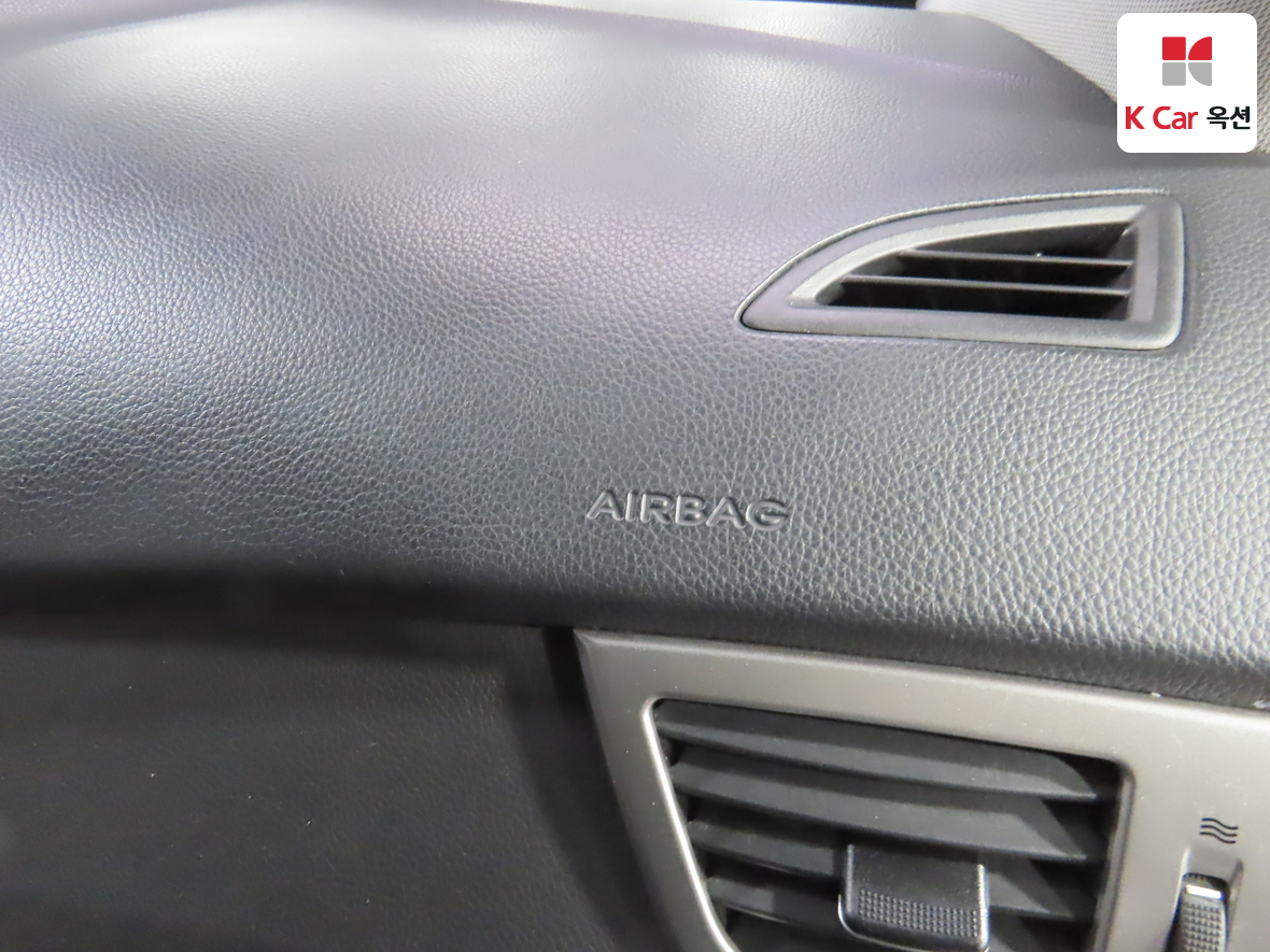 Hyundai i30 2015 - Image 32