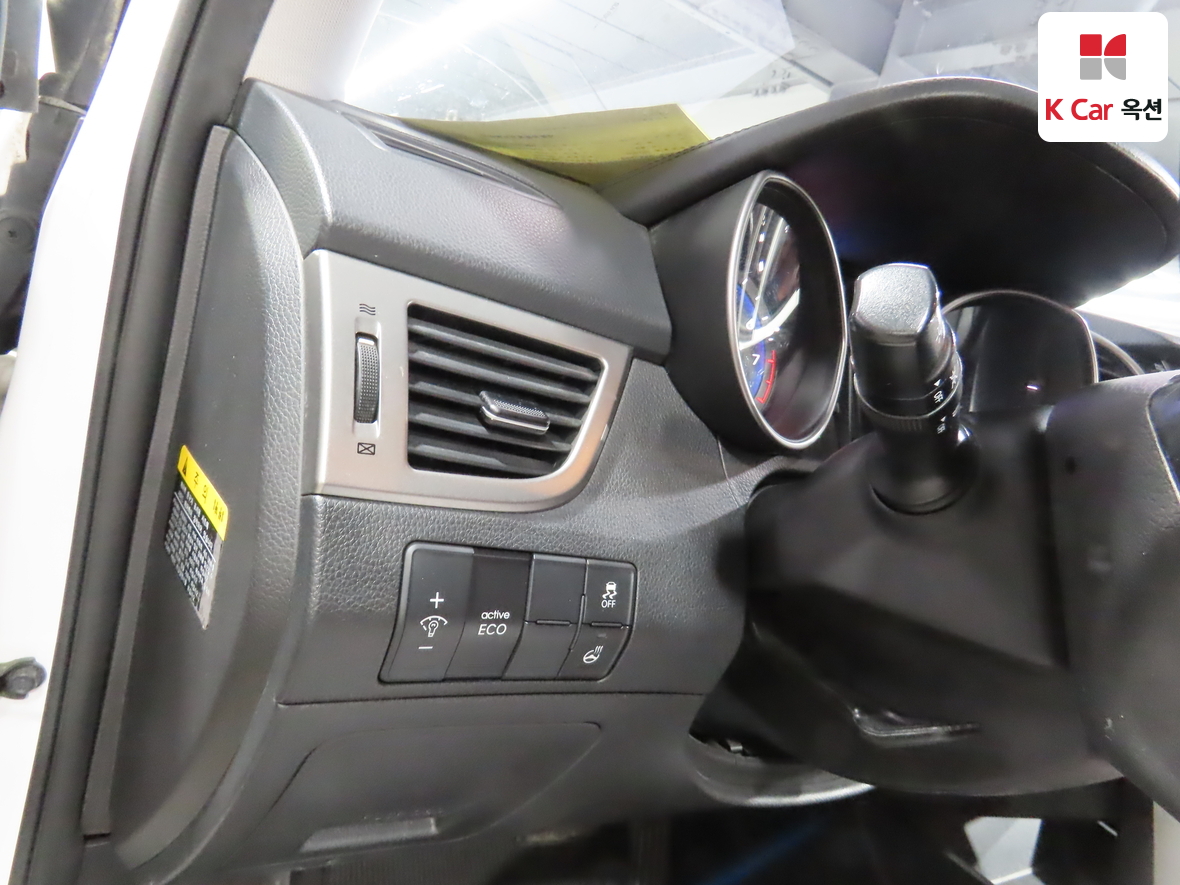 Hyundai i30 2015 - Image 9