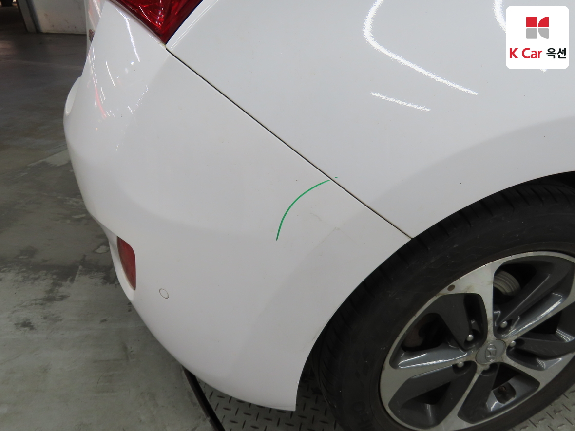 Hyundai i30 2015 - Image 42