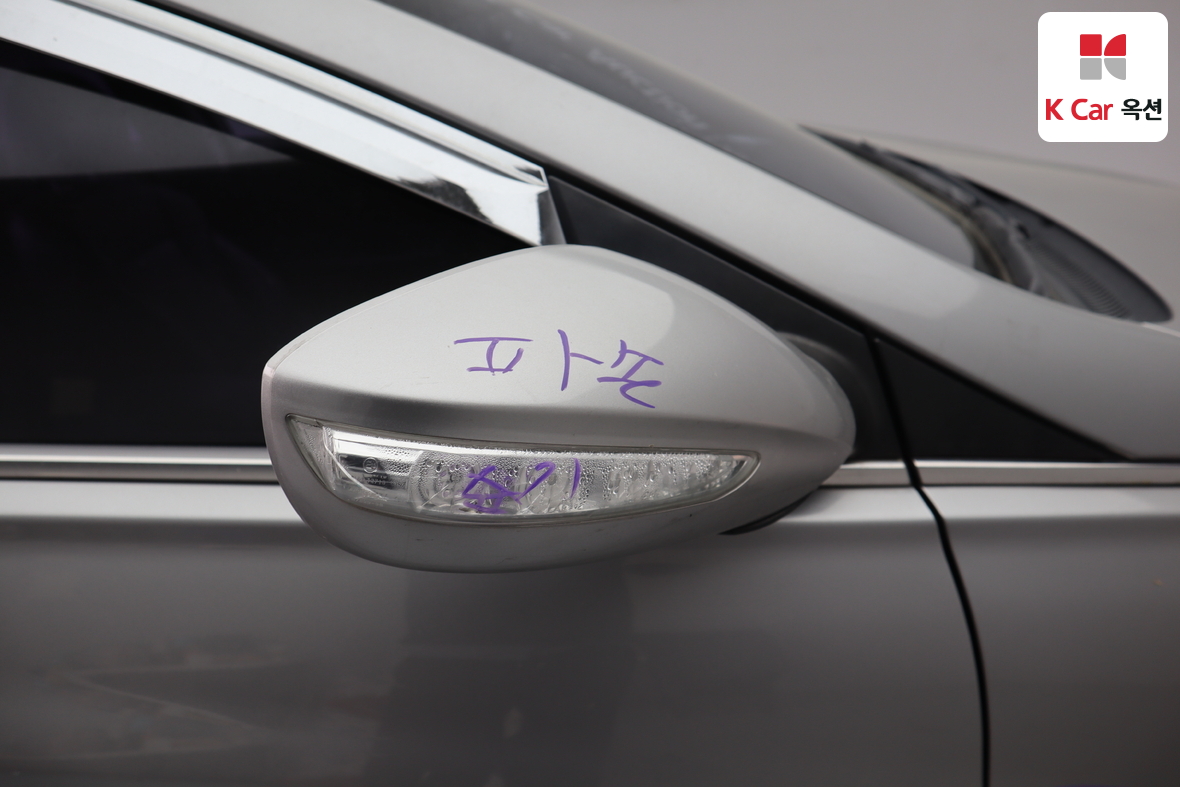 Hyundai Sonata - 44