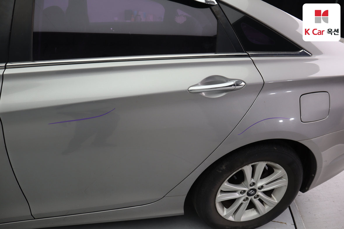 Hyundai Sonata - 38