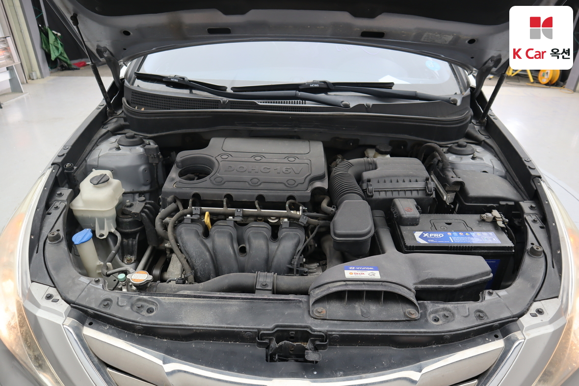 Hyundai Sonata - 32