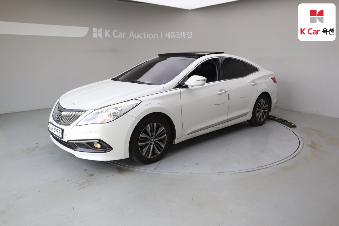 Hyundai AZERA - 1