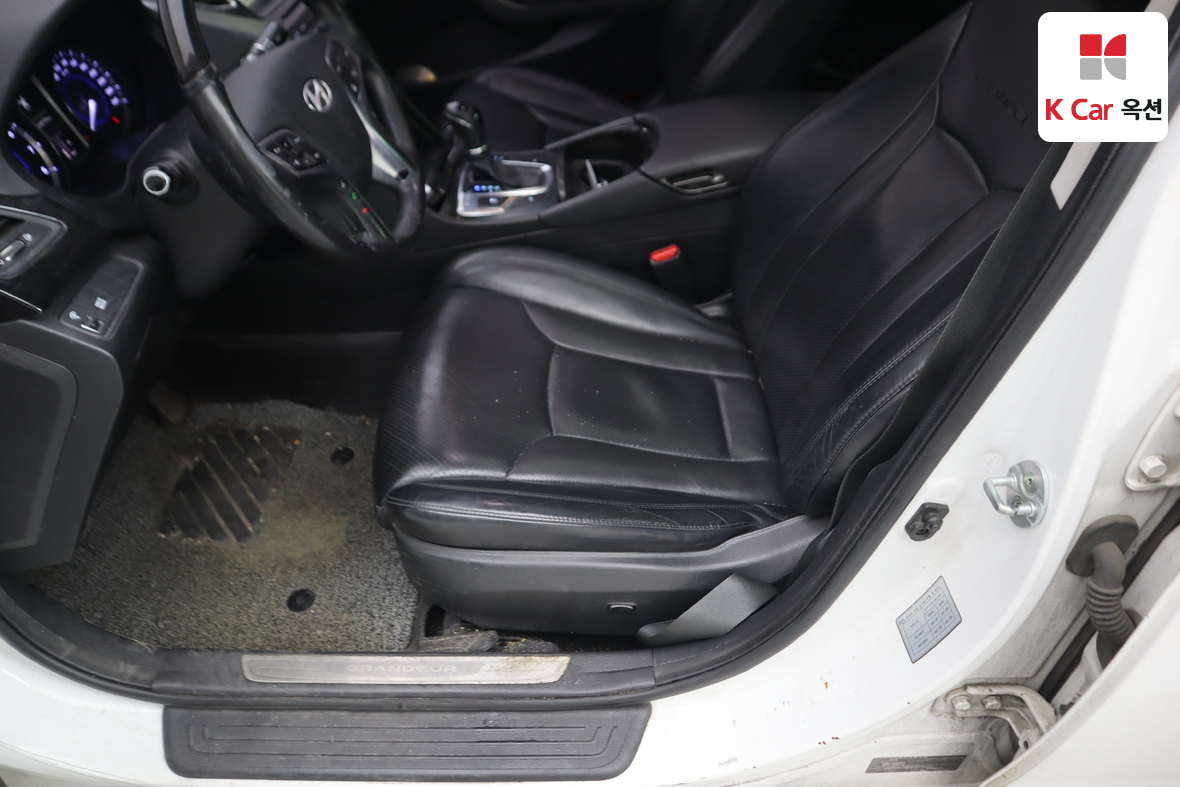 Hyundai AZERA - 20