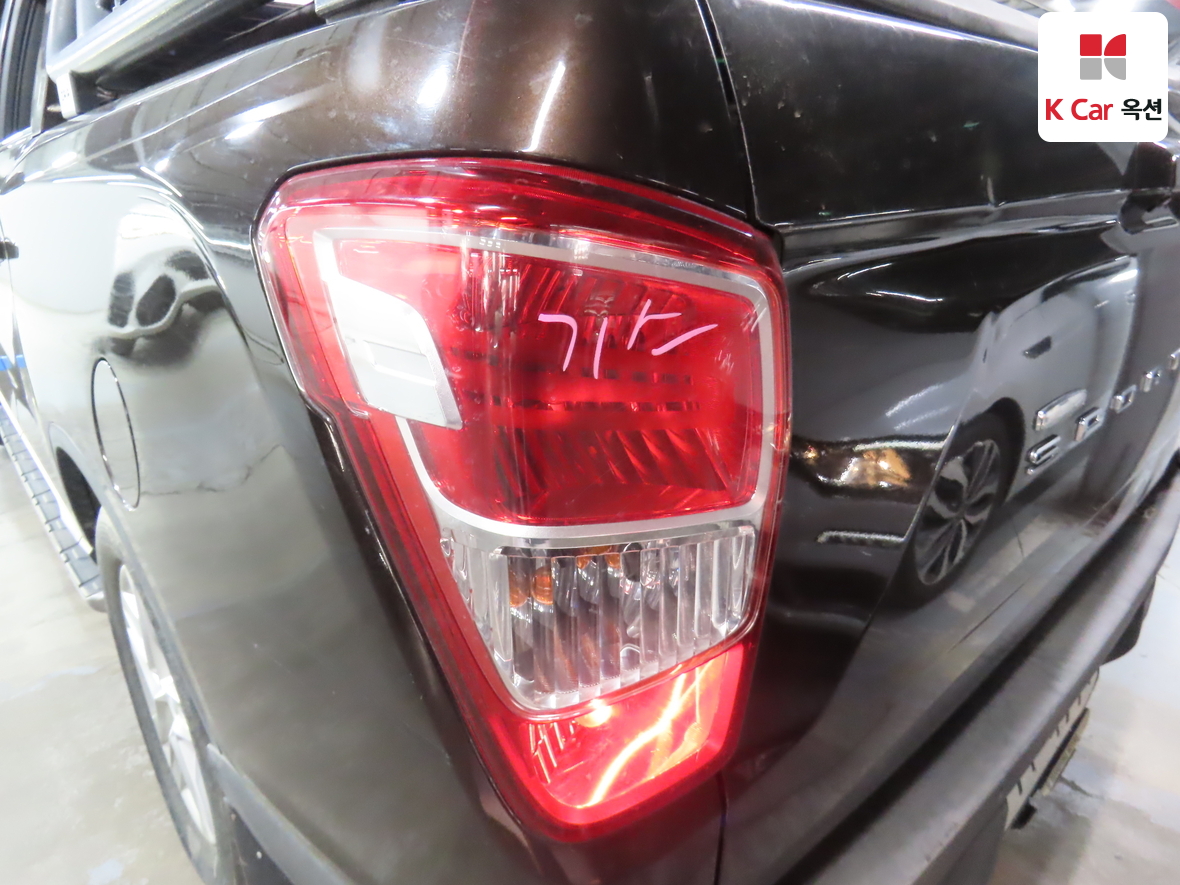 KG Mobility Rexton Sports 2019 - Image 42