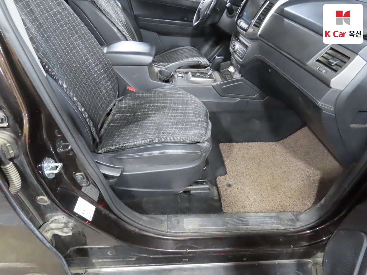 KG Mobility Rexton Sports 2019 - Image 31