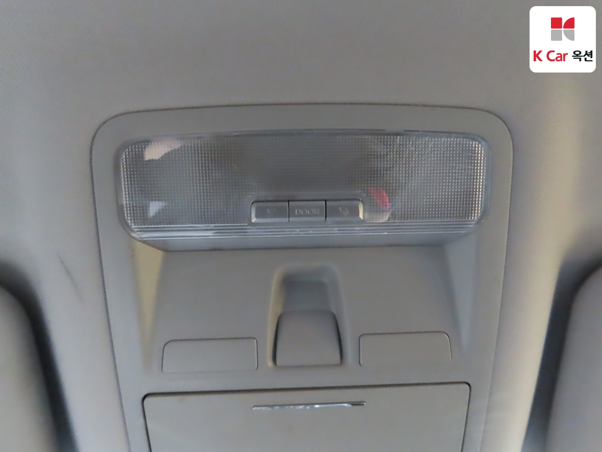 KG Mobility Rexton Sports 2019 - Image 12
