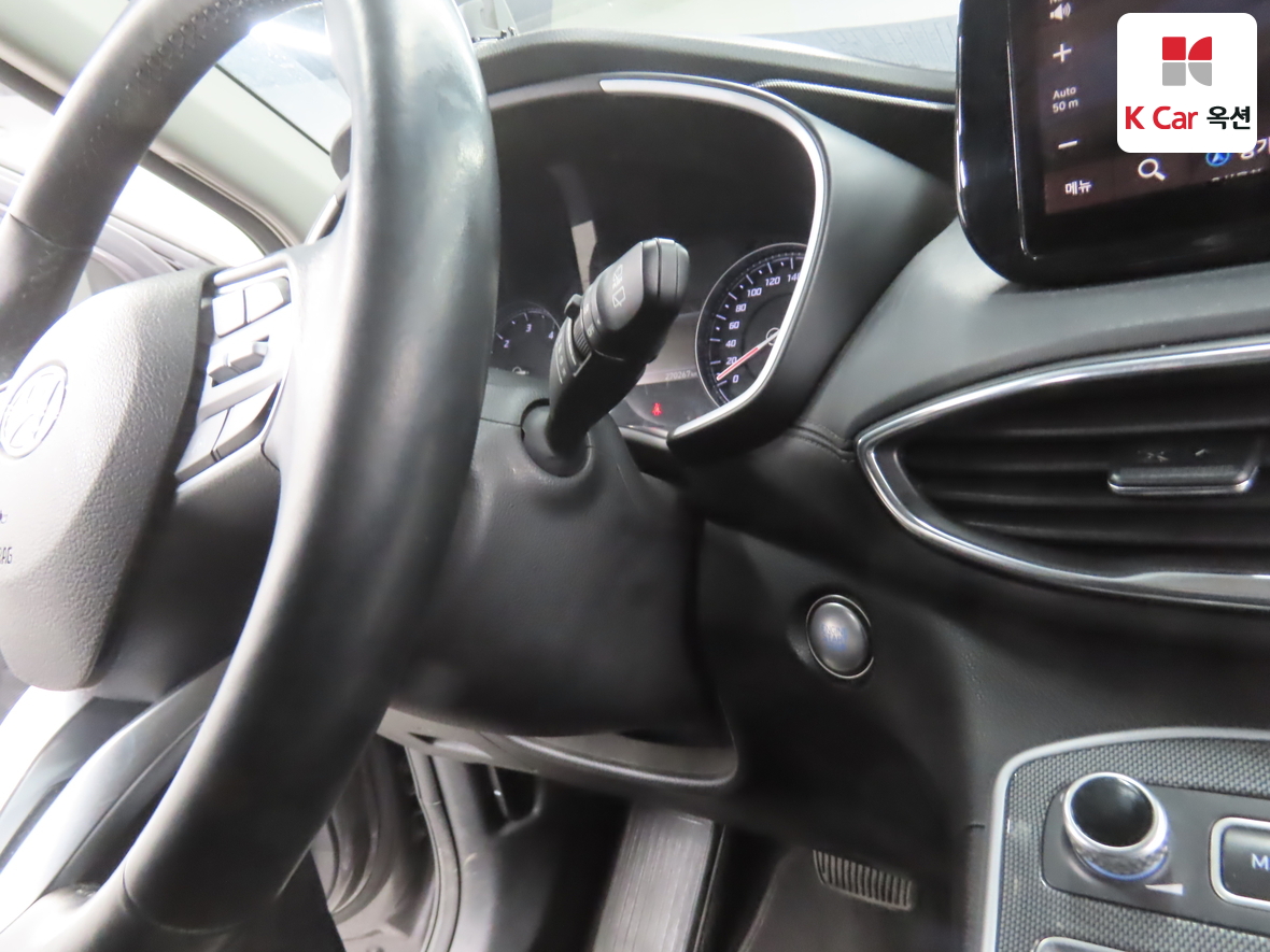 Hyundai SANTAFE 2021 - Image 11