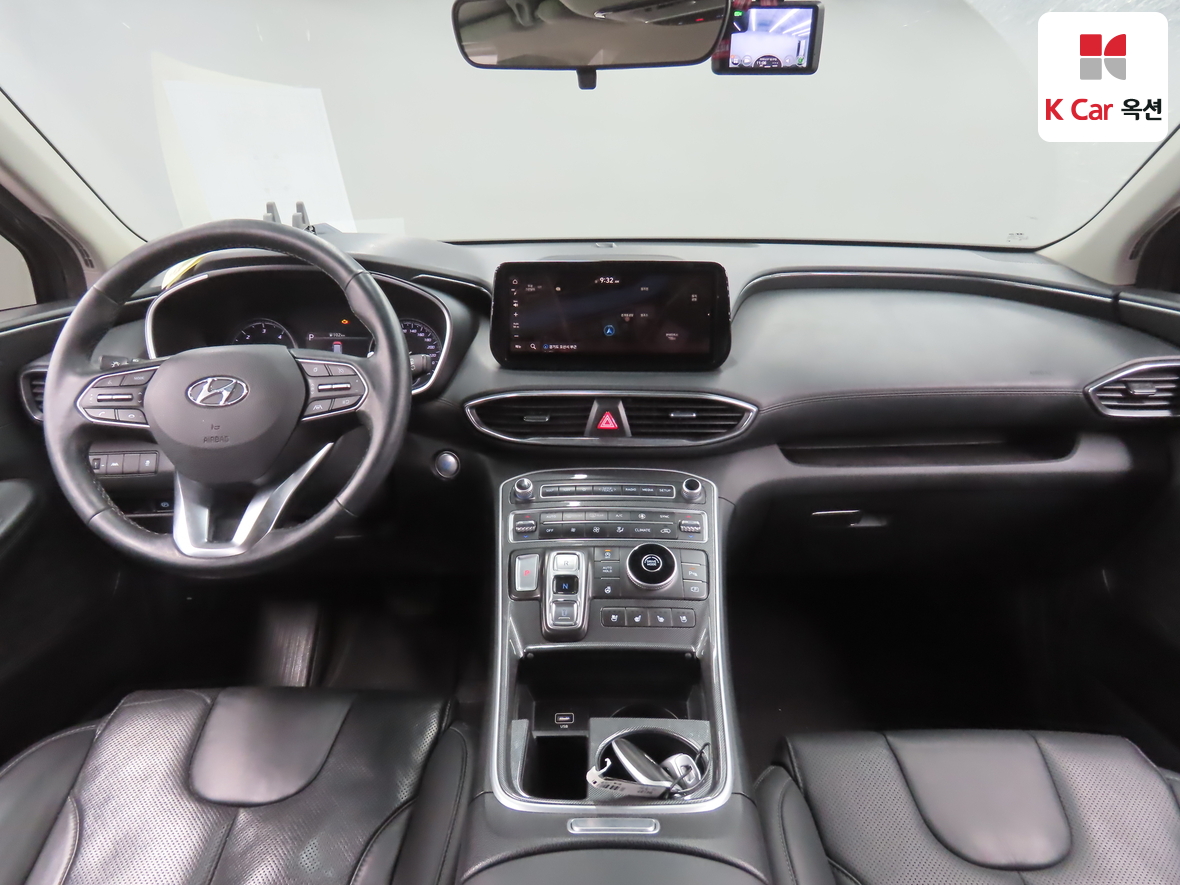Hyundai SANTAFE 2021 - Image 3