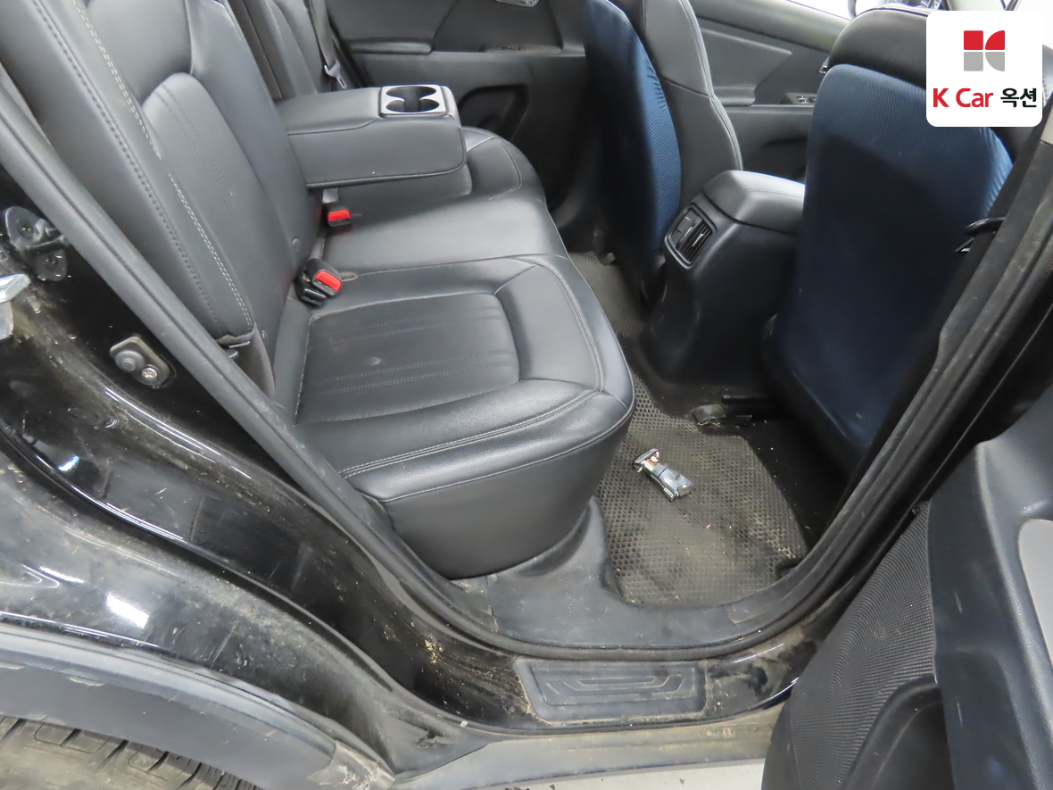 Kia Sportage - 32