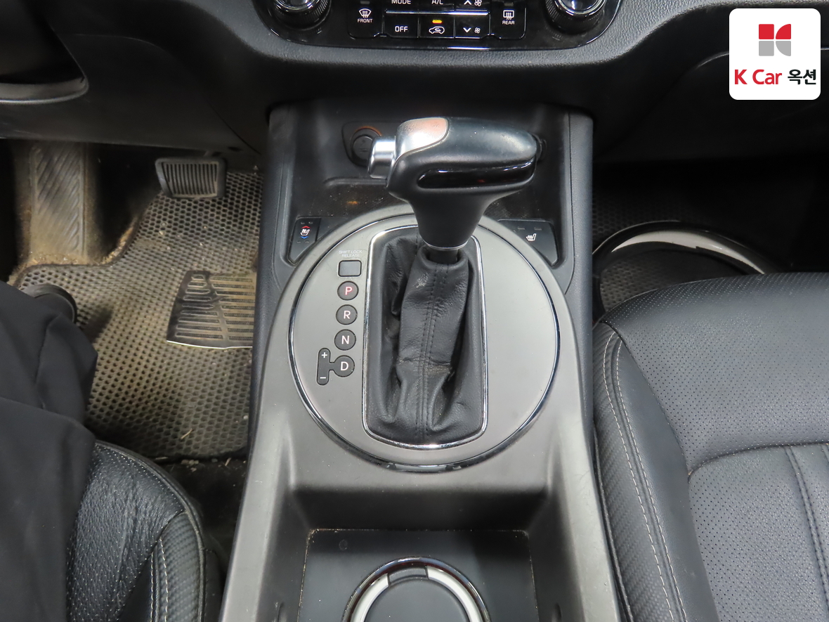 Kia Sportage - 16