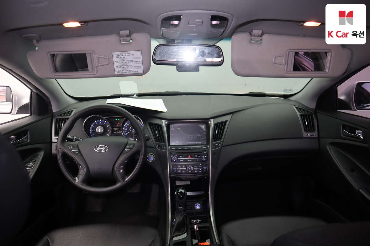 Hyundai Sonata - 3