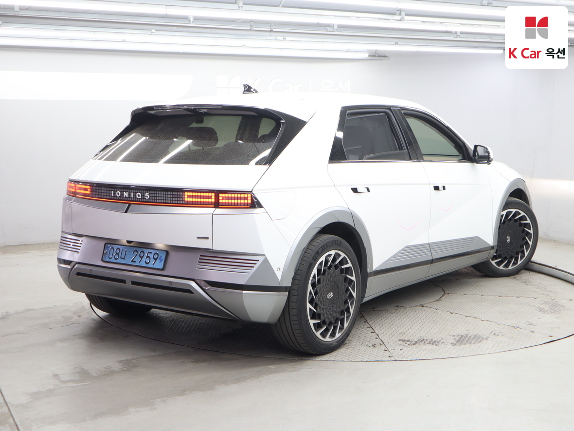 Hyundai Ioniq 5 - 2