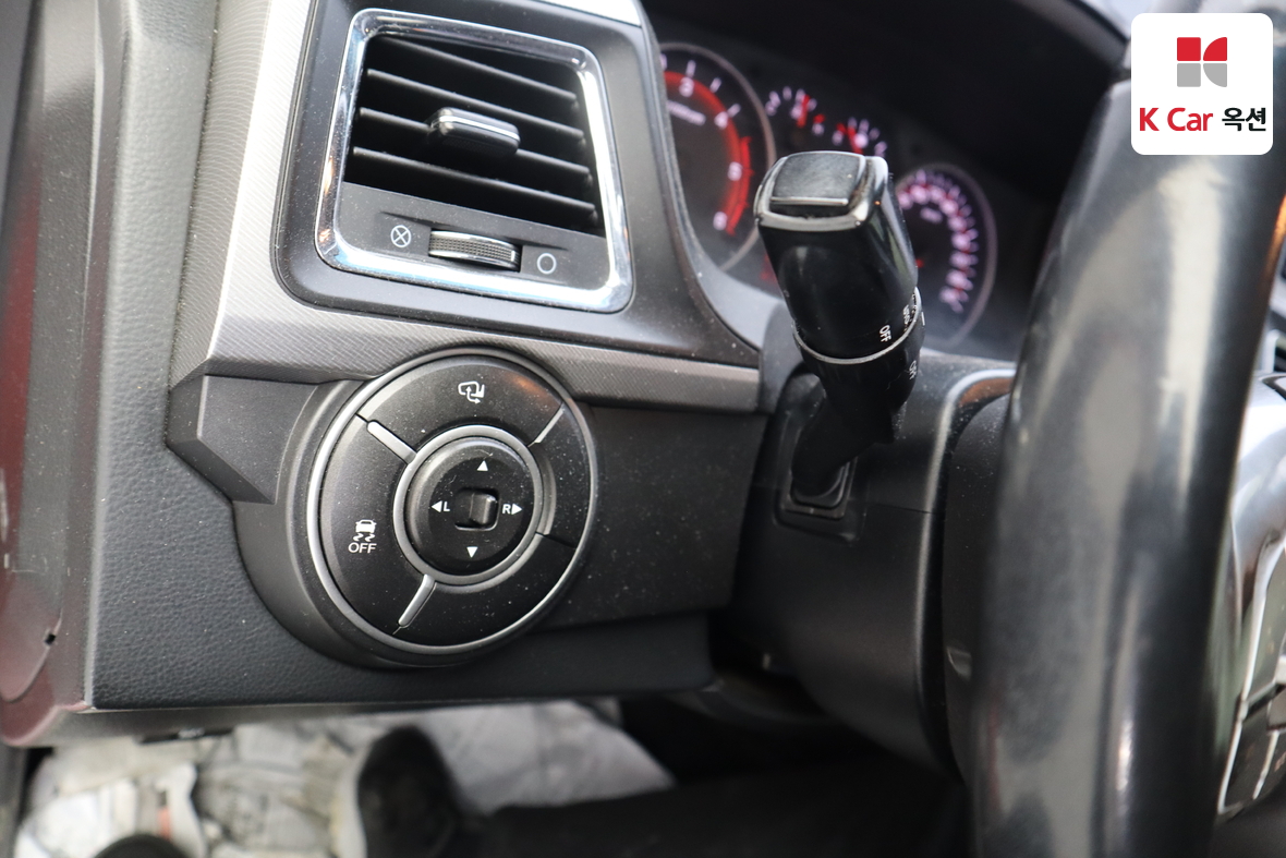 KG Mobility Korando Sports - 9