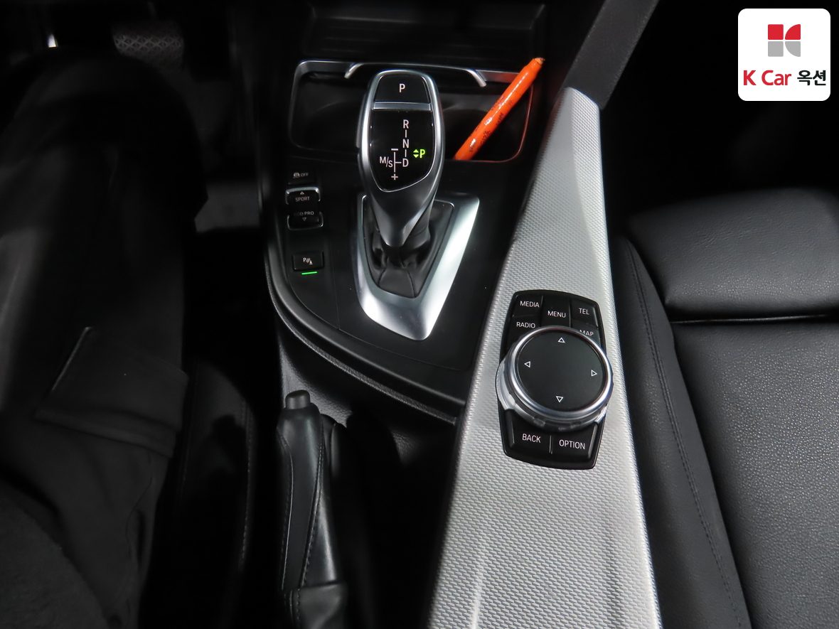 BMW 3 Series - 16