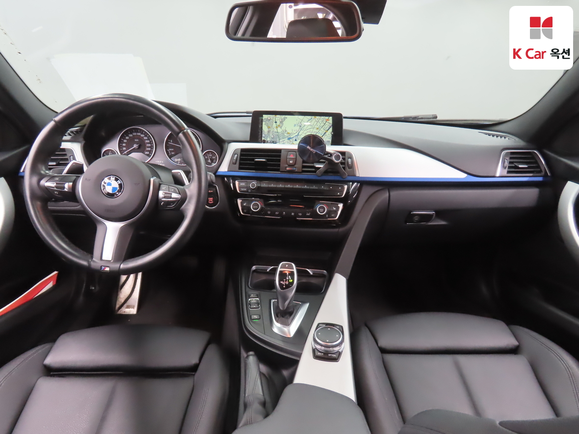 BMW 3 Series - 3