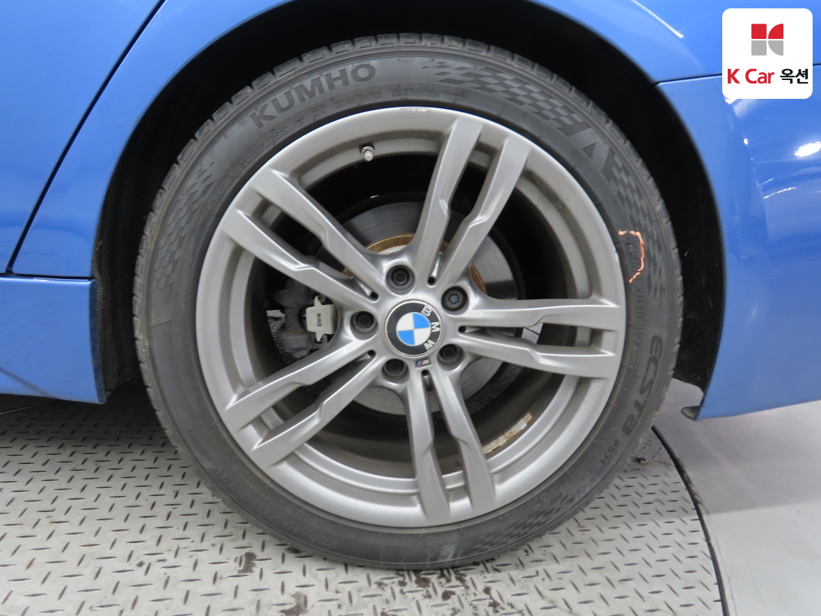 BMW 3 Series - 47