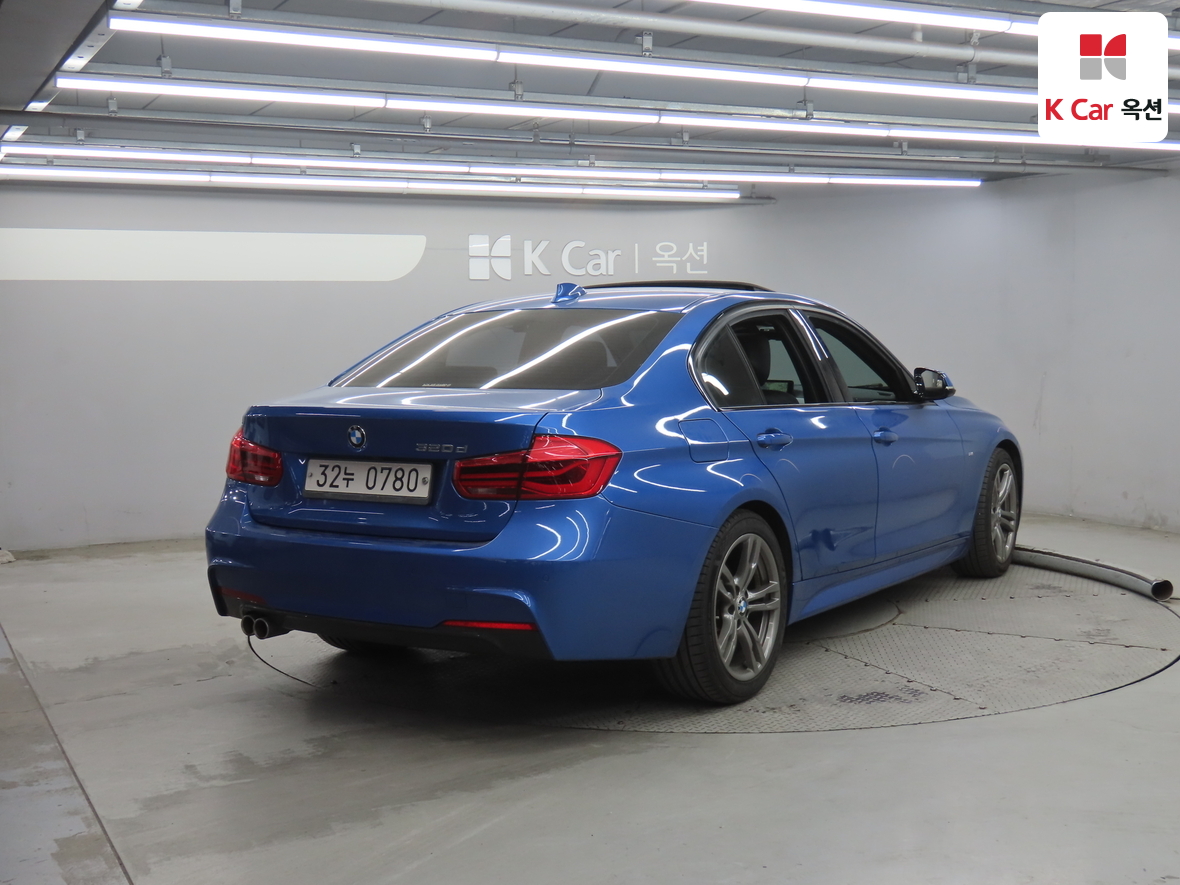 BMW 3 Series - 2