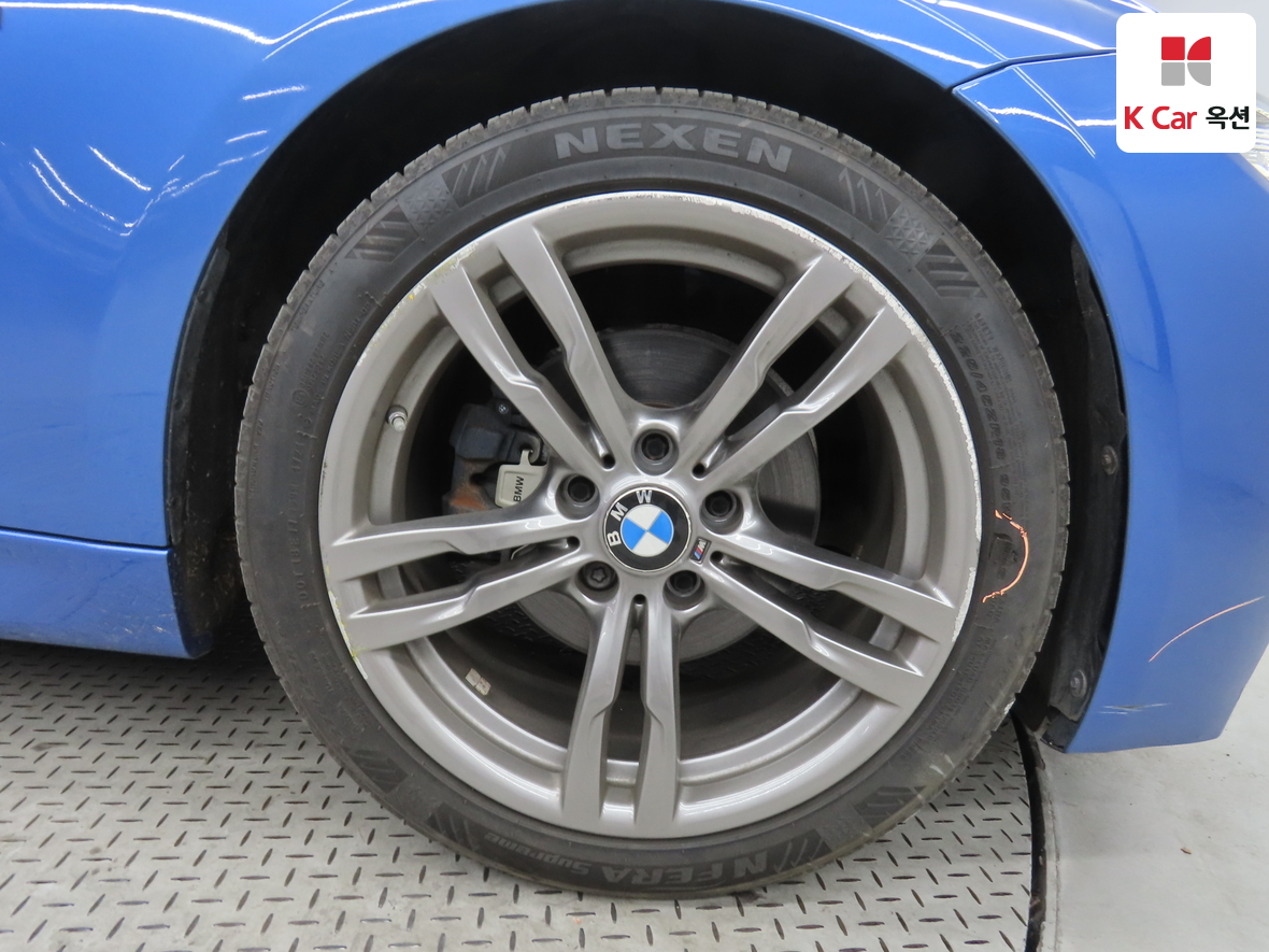 BMW 3 Series - 45